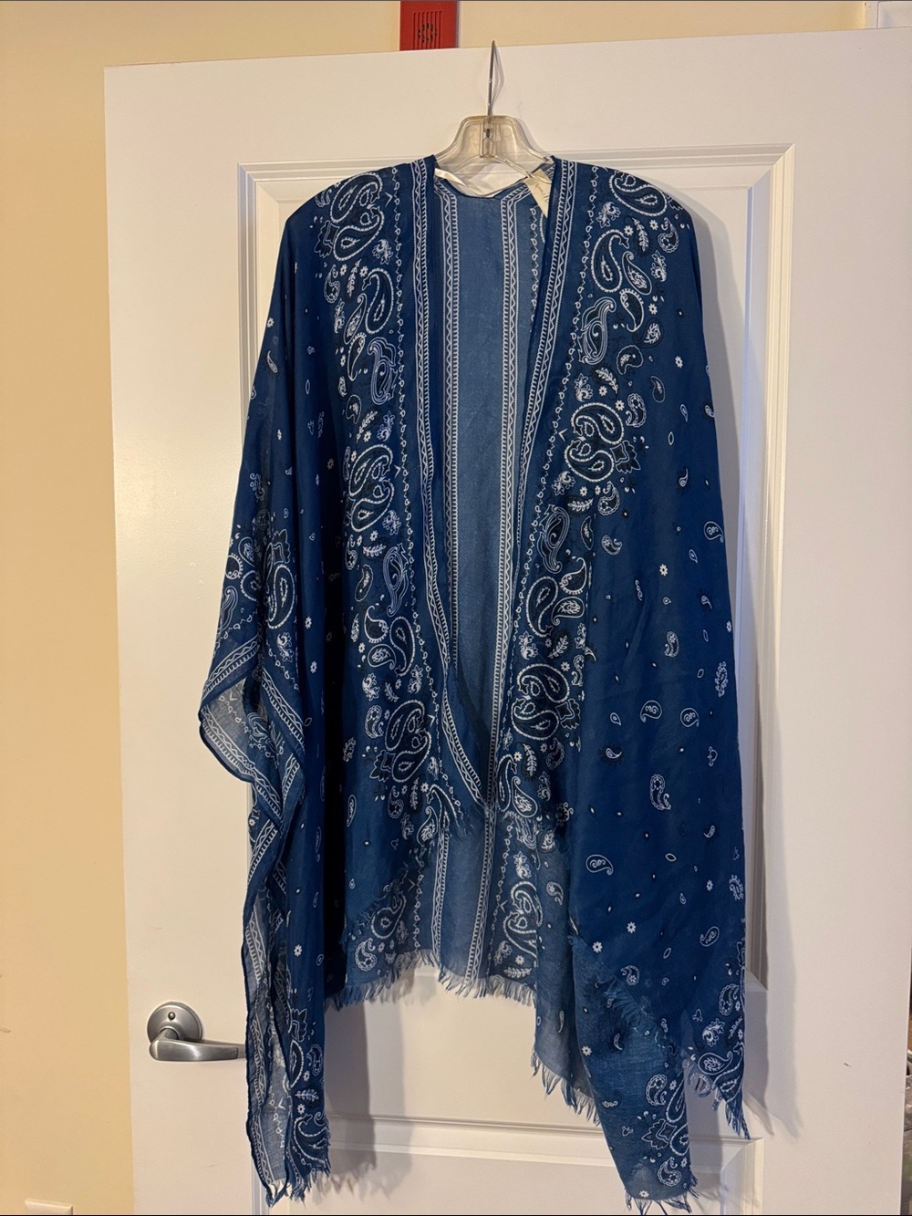 Simply Noelle Blue Paisley Kimono Wrap